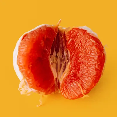 pink citrus representing a vulva